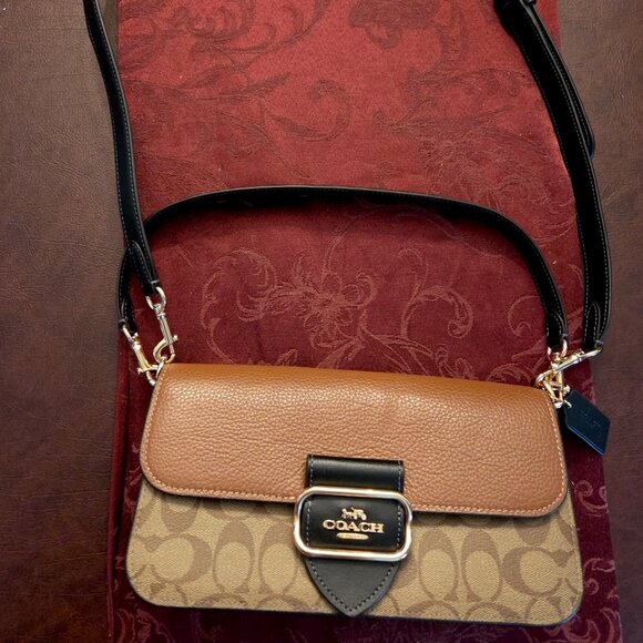 COACH Morgan Shoulder Bag in colorblock signature canvas - Picture 1 of 4